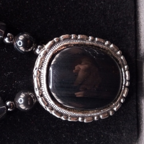 16 INCH HEMATITE BEADED NECKLACE - Picture 3 of 8